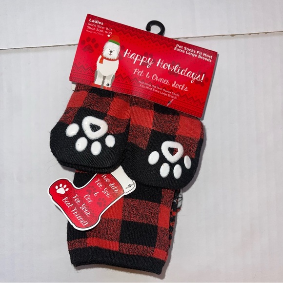Happy Holiday Pet & Woman Socks Size 9 - 11 - Picture 3 of 3